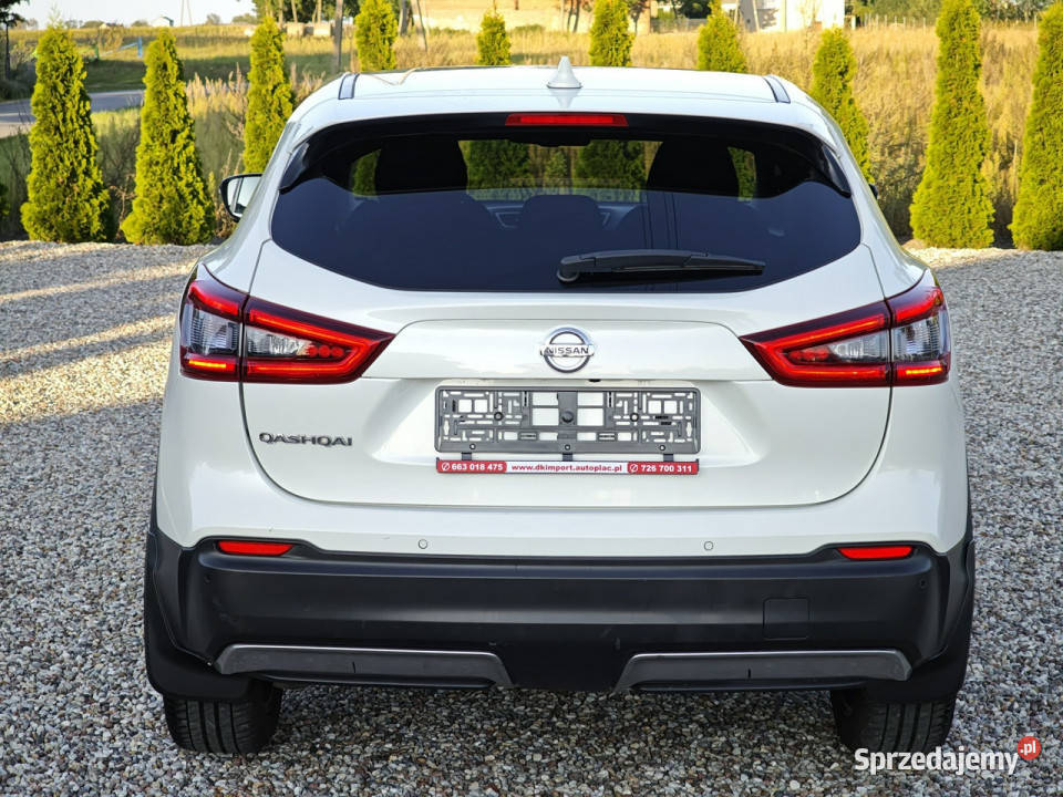 Nissan Qashqai II 20132021 biały Nissan Sadlno