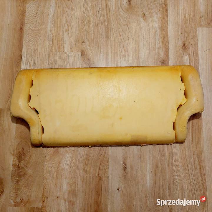 Pianka tylnej kanapy tylnego oparcia siedziska Olesno