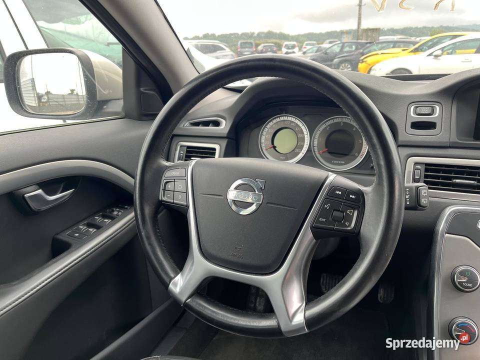 VOLVO XC70 24 D4 AWD 163 Summum GY917 Katowice