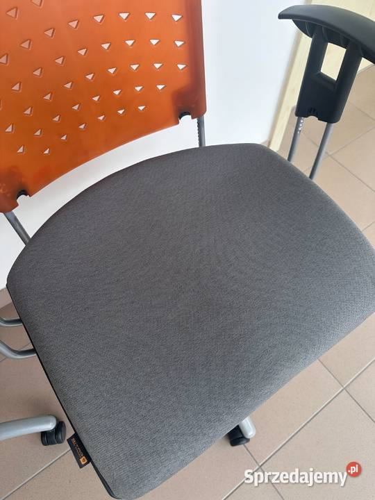 12 ergonomicznych foteli biurowych SITAG solidne dolnośląskie Wrocław