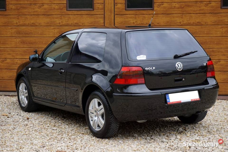 VW GOLF IV HIGHLINE 16 16V BENZYNA CZARNA PERŁA nieuszkodzony Motoryzacja Sosnowiec