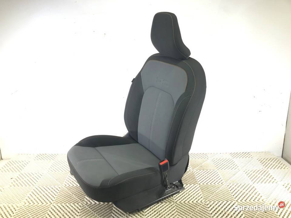 FOTEL PRAWY PRZÓD DACIA DUSTER Hatchback sprzedam