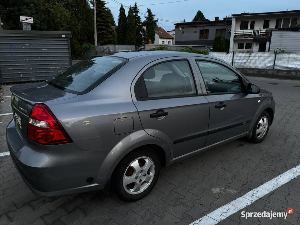 Chevrolet Aveo z 2011 roku silnik 12 16V benzyna Aveo Kraków