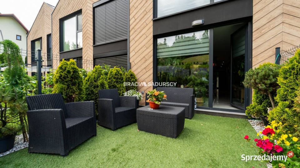 Dom szeregowy Myślenice Zacisze 81 metrów 12333zł/m2 małopolskie sprzedam