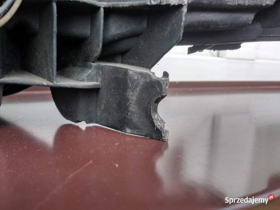 Renault Laguna 2 II lampa przednia prawa