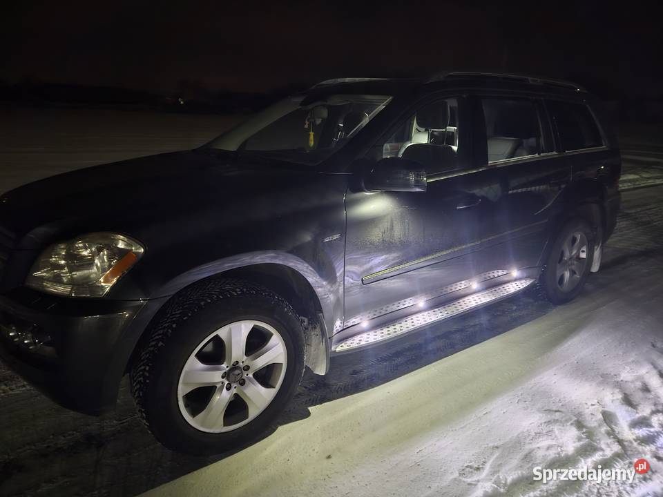 Mercedes GL 350 4 x 4 terenowy 7 os Hak Kłopoty-Stanisławy