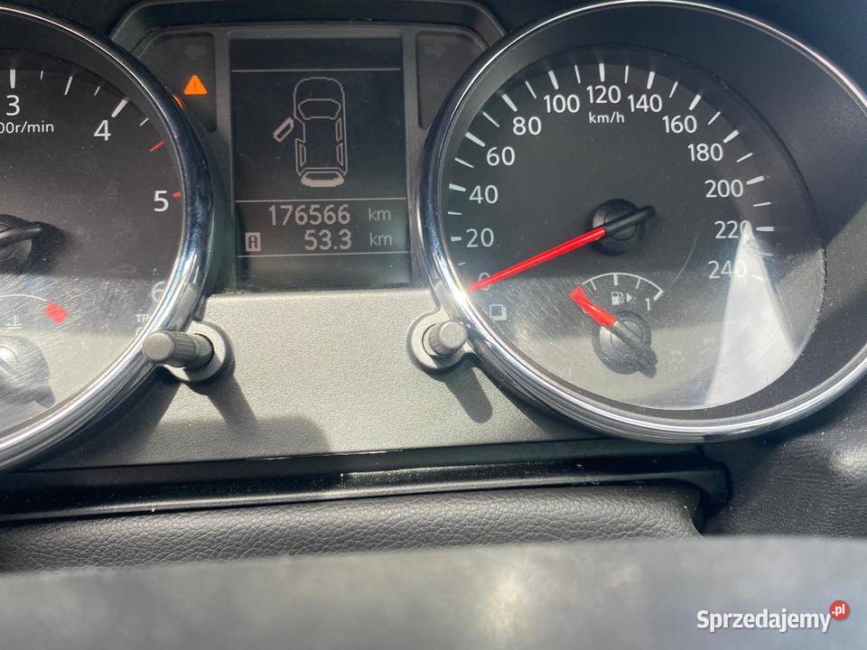 Nissan Qashqai 2 przebieg 176 4x4 20dci Bolesławiec sprzedam