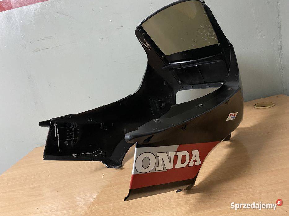 Honda CBX 750 Czasza Osłona owiewka przód Poznań