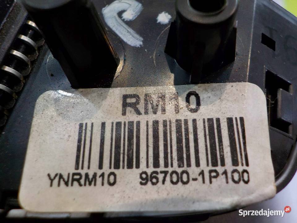 KIA VENGA 13r przelacznik kierownicy 967001P100