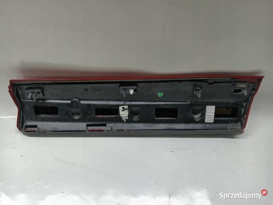 LISTWA DRZWI TYŁ TYLNA PRAWA AUDI Q3 83A853970 Drzwi