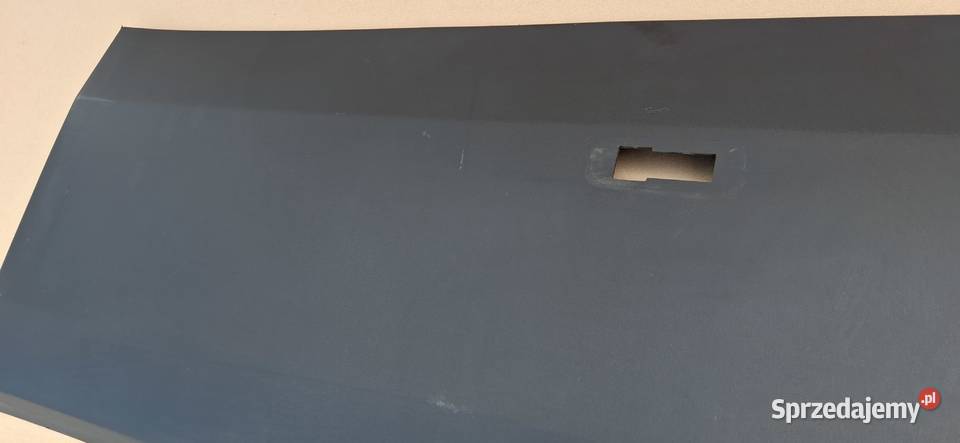 IVECO DAILY 14 LISTWA NAKŁADKA DRZWI PRZESUWNYCH dostawcze Bieleń