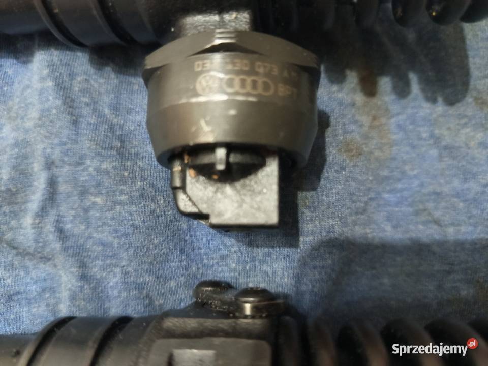 Pompowtryski Bosch VW038130073 Łaszczów sprzedam
