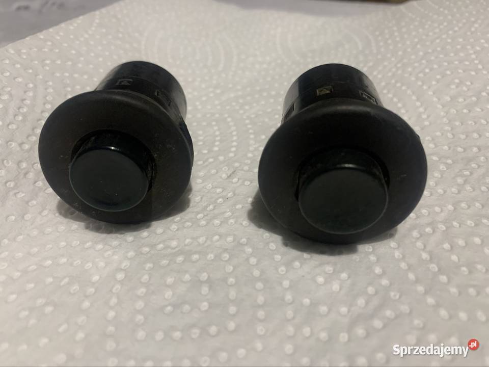 BMW e21 włącznik ogrzewania szyby tył zielony Mszana