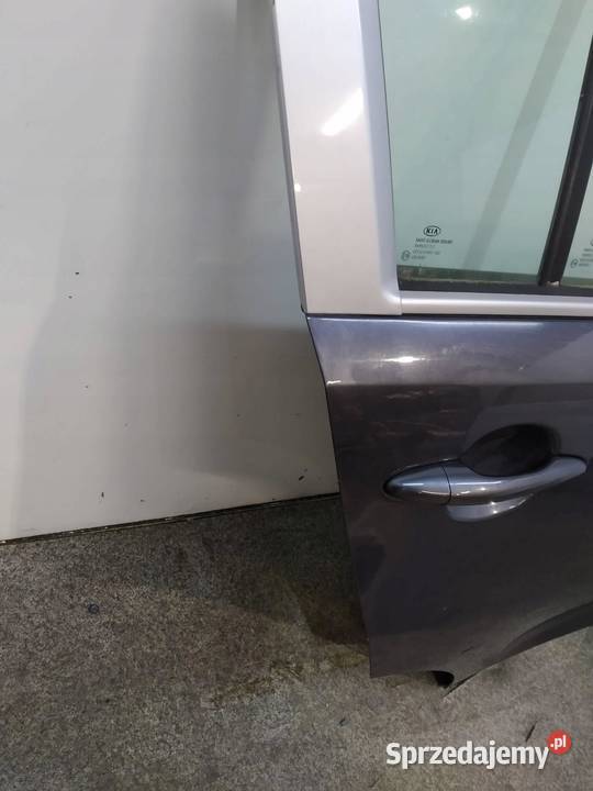DRZWI PRAWE TYŁ BE Kia Sportage III 20102015 świętokrzyskie