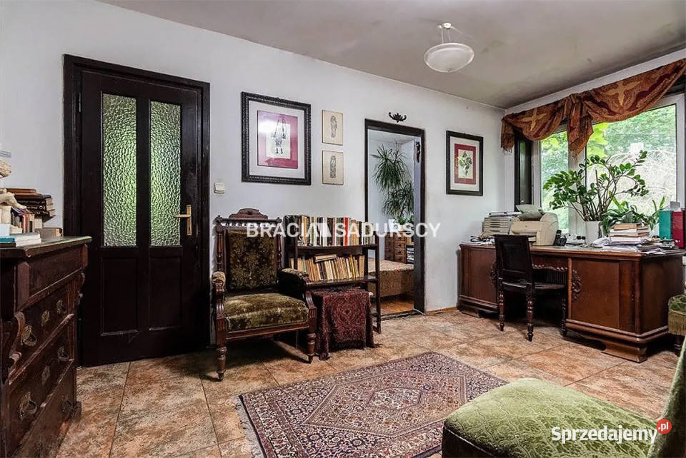 Dom na sprzedaż Grajów 250m2 do zamieszkania