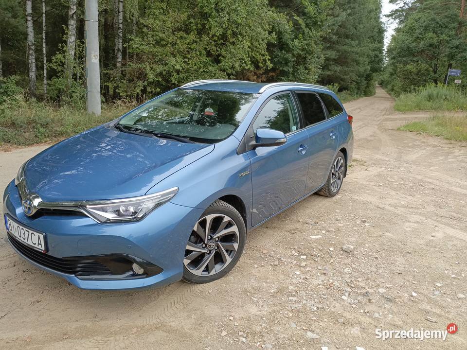TOYOTA Auris Hybryda Salon Polska Reflektory LED Białystok sprzedam