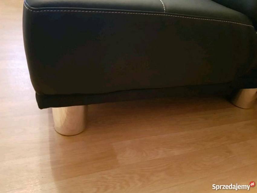 Sofa skórzana czarna z możliwością rozłożenia