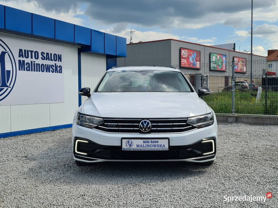 Volkswagen Passat GTE Navi 2xPDC Kamera HeadUp światła LED Wągrowiec sprzedam