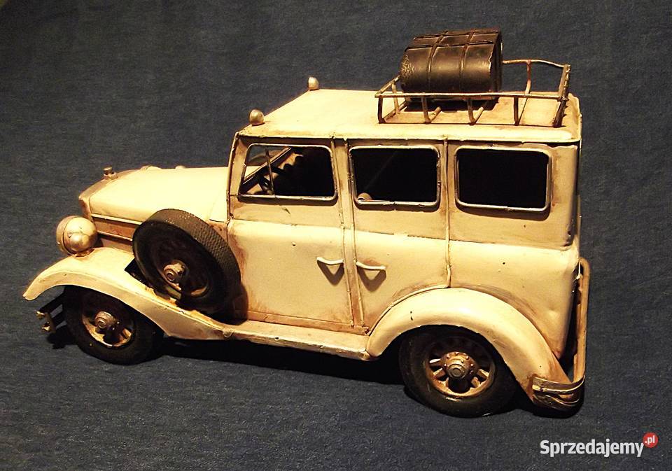 Samochód model duży metalowy dekoracja pomorskie Miastko