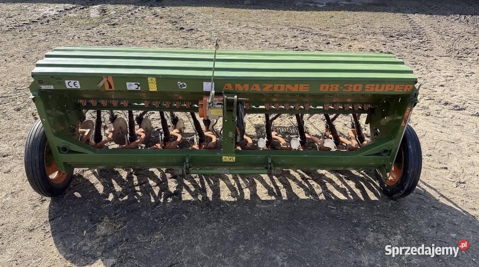 Siewnik zbozowy TALERZOWY AMAZONE D830 SUPER 3m nieuszkodzony Siewniki i sadzarki Średnie Duże