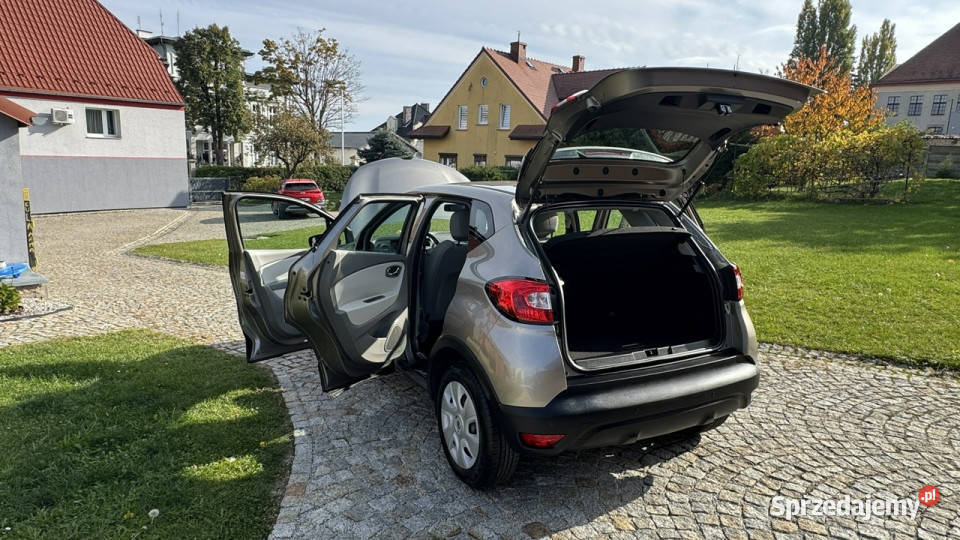 Renault Captur 09 Turbo 90 z Niemiec Nawigacja dolnośląskie Strzegom