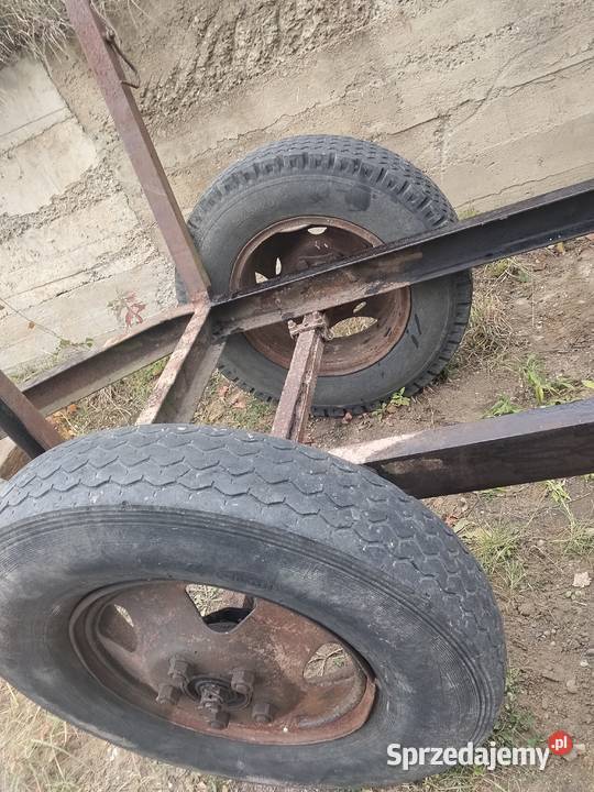 Sprzedam oś z oponami na zdjęciach do wozu Krzeszowice sprzedam
