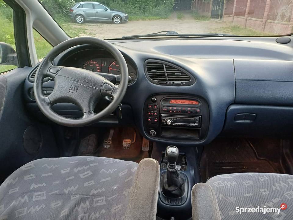 Seat Alhambra Kiernozia