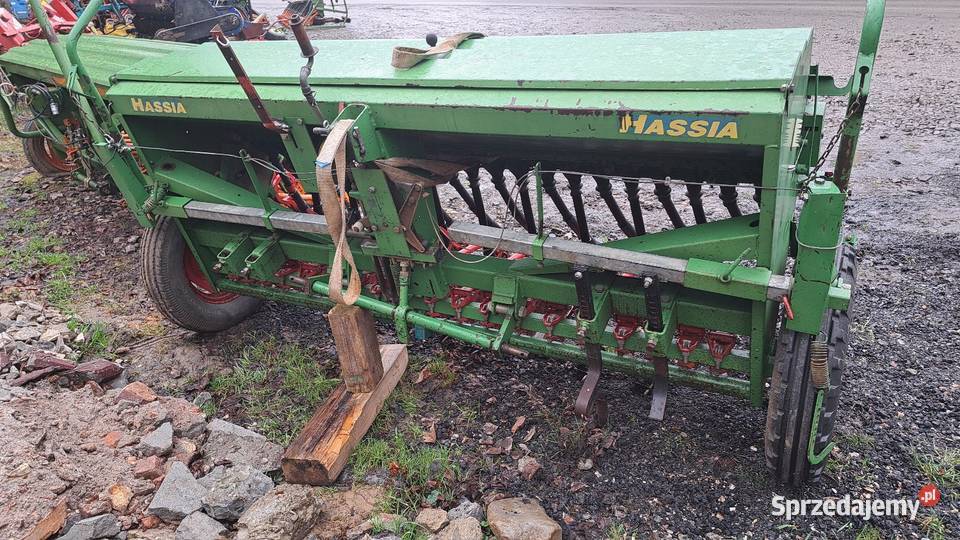 Siewnik Hassia DK 250 Lemken Siewniki i sadzarki Myślenice sprzedam