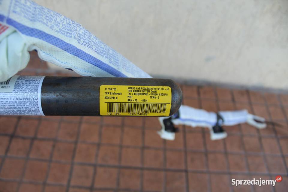 KURTYNA AIRBAG PRAWA OPEL CORSA D 13150705