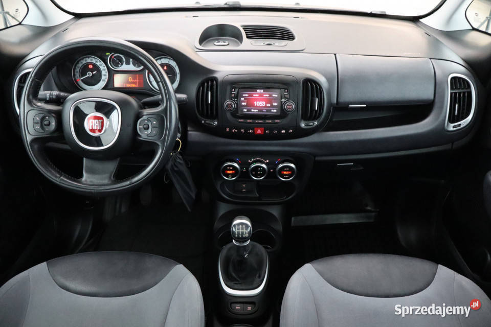 Fiat 500L 09 TwinAir wielofunkcyjna kierownica Zabrze