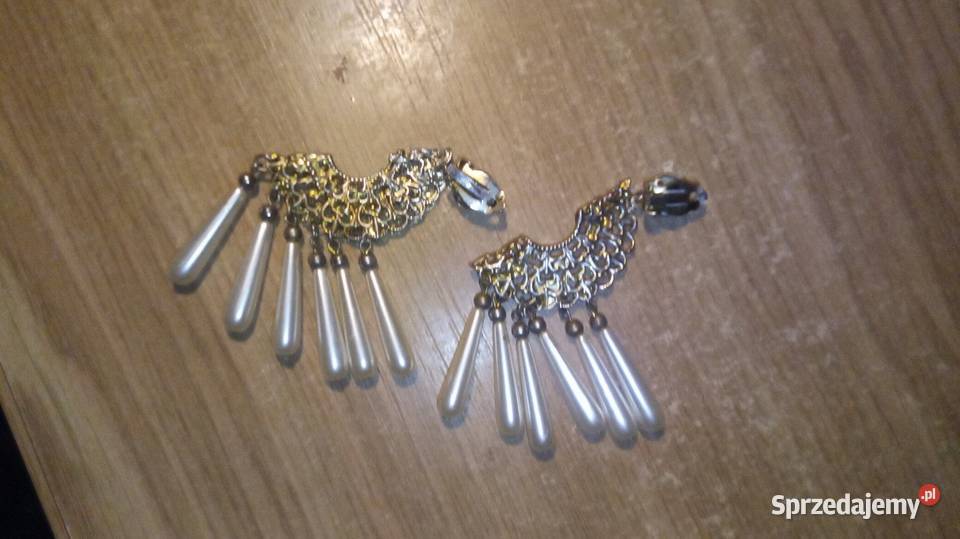 Klipsy z lat PRL mazowieckie