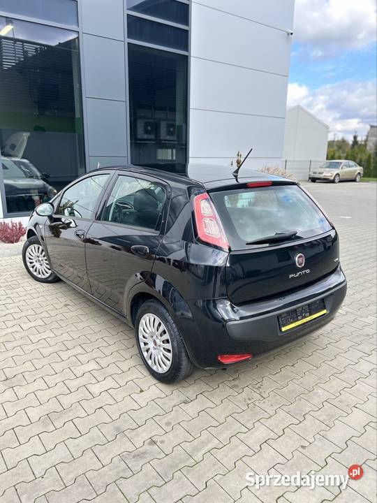 Śliczne Punto Evo Klima Tempomat elektryczne szyby Puławy sprzedam