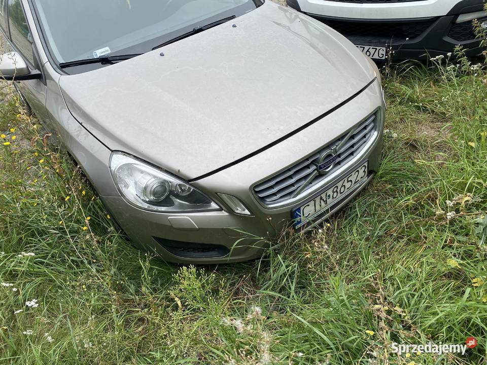 Volvo V60 I syndyka Wierzchosławice