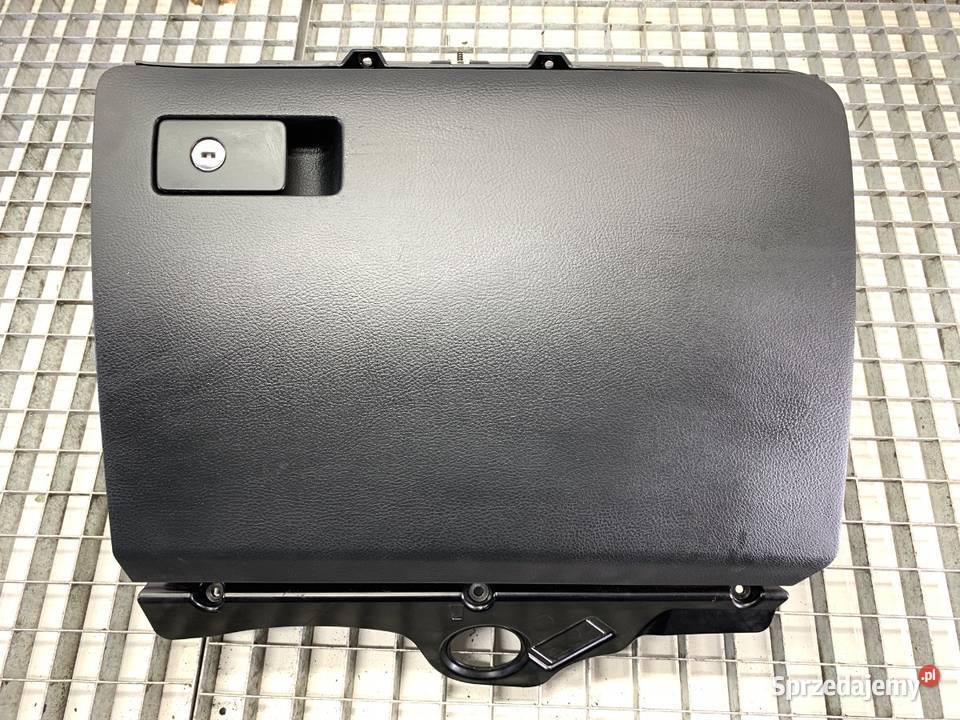 SCHOWEK PASAŻERA VW PASSAT B6 Kombi 0511 podkarpackie