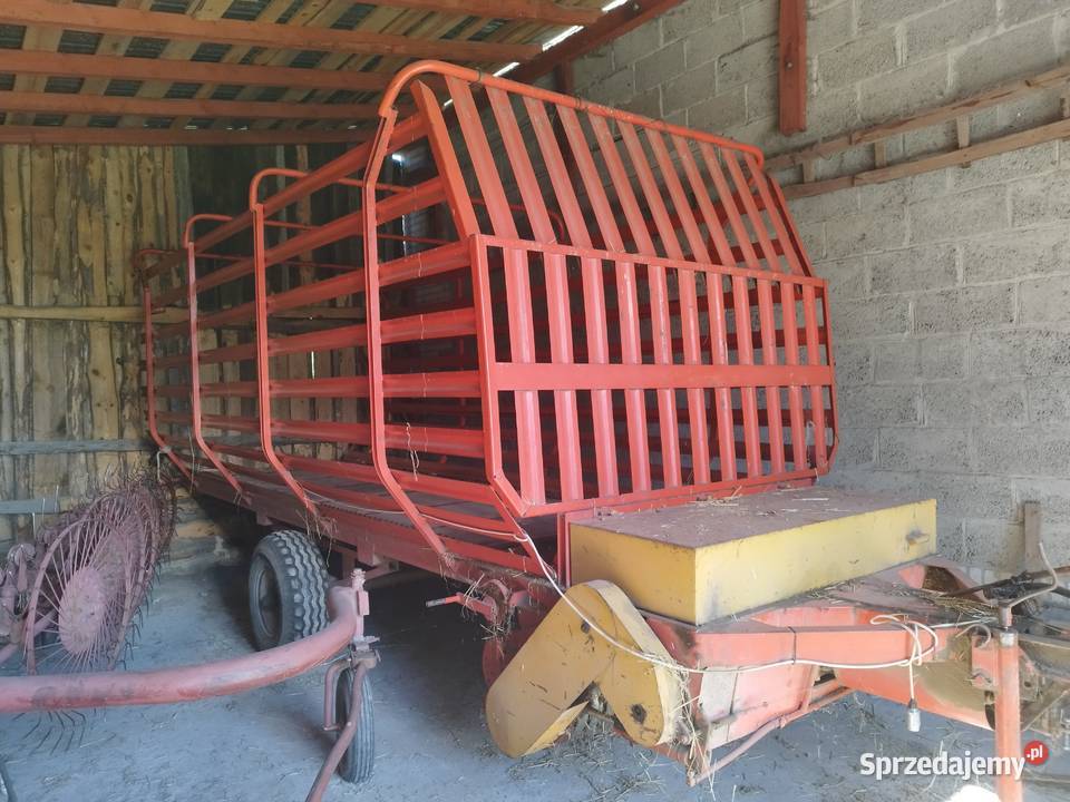 Przyczepa zbierająca do siana Stanin