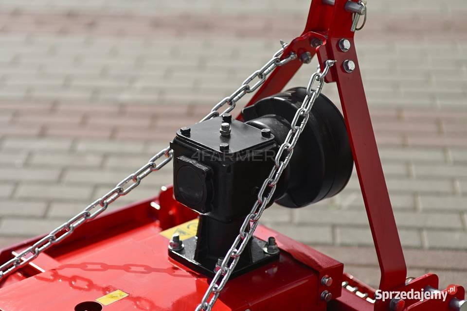 Kosiarka sadownicza z bocznym ramieniem koszącym Kosiarki Tajęcina