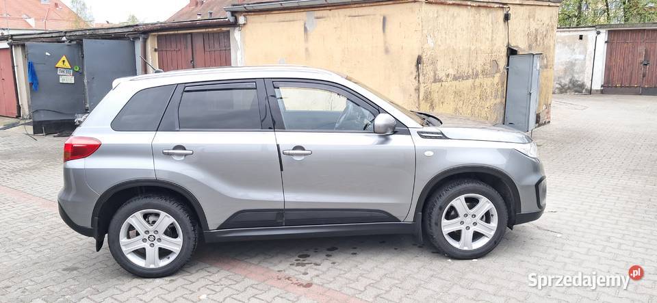 Suzuki Vitara 2018 16 benzyna gaz58 przebiegu 1600cm3 Góra