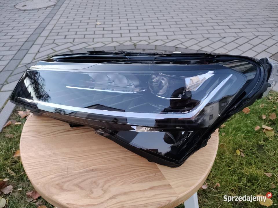 lampa Skoda SuperB lewa Matrix 2024r 3V1941015E Środa Śląska