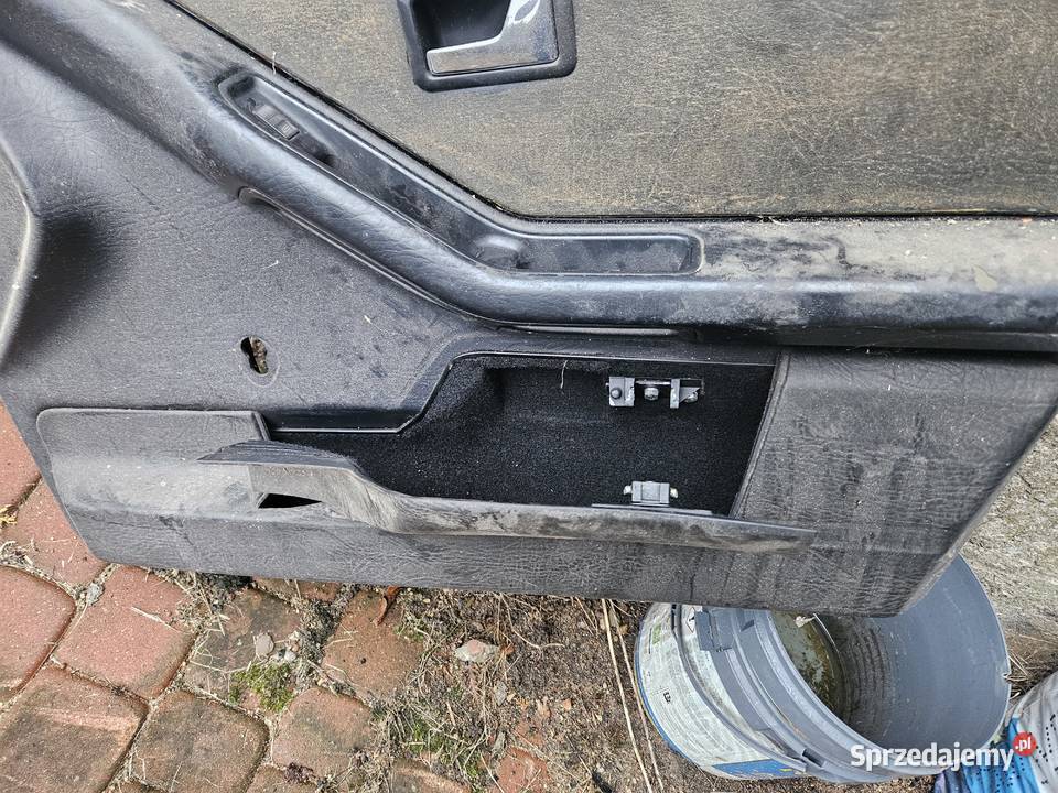 Boczek tapicerka Polizei Audi 80 B3 B4 Avant Sokółka