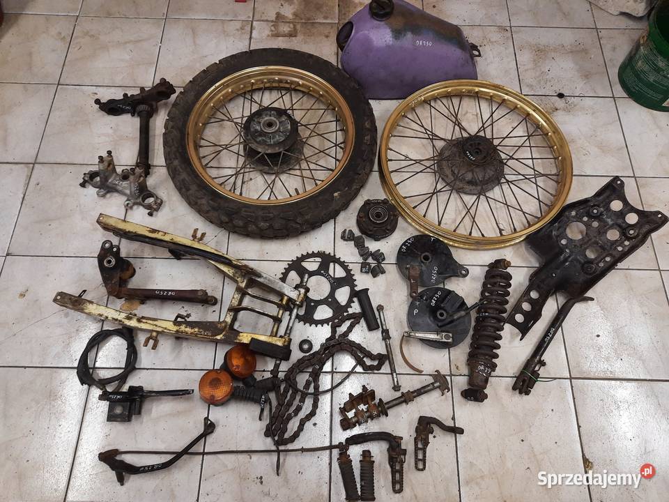 Suzuki DR 250 części koło bak wahacz amor oś dolnośląskie