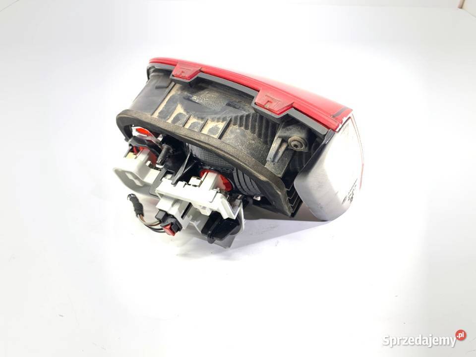 LAMPA TYŁ LEWA WEWNĘTRZNA VW GOLF VII L90056140 osobowe
