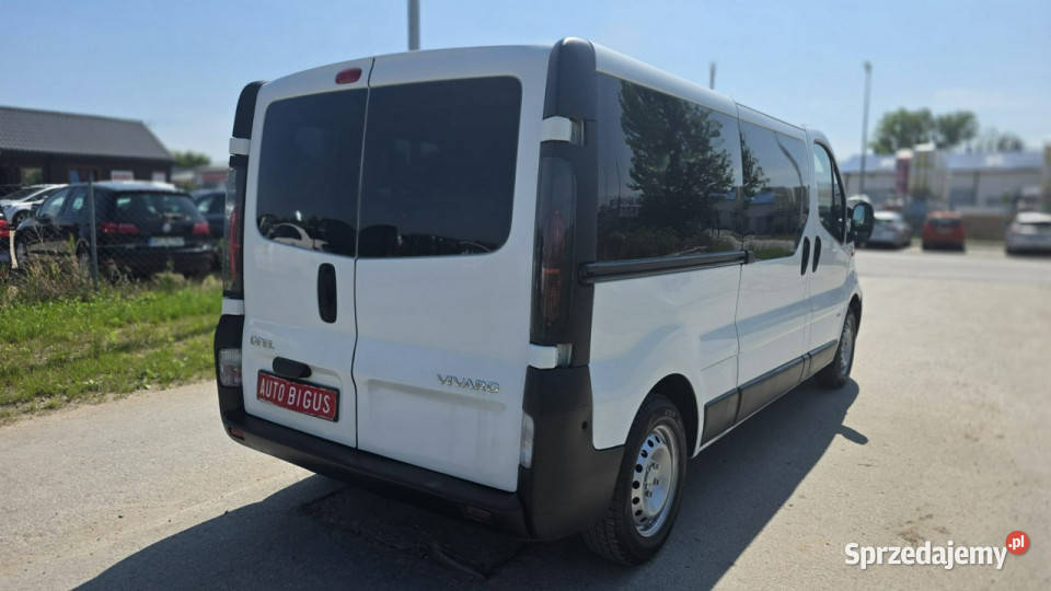 Opel Vivaro 9 Osobowy Long Klima I 20012014 klimatyzacja