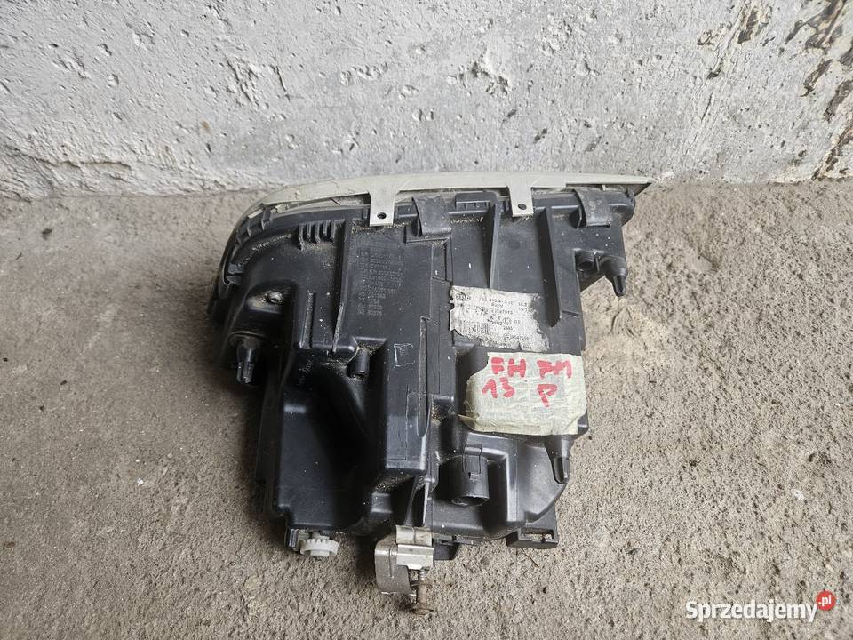 Lampa Prawa Przednia Volvo FH Oświetlenie Międzychód