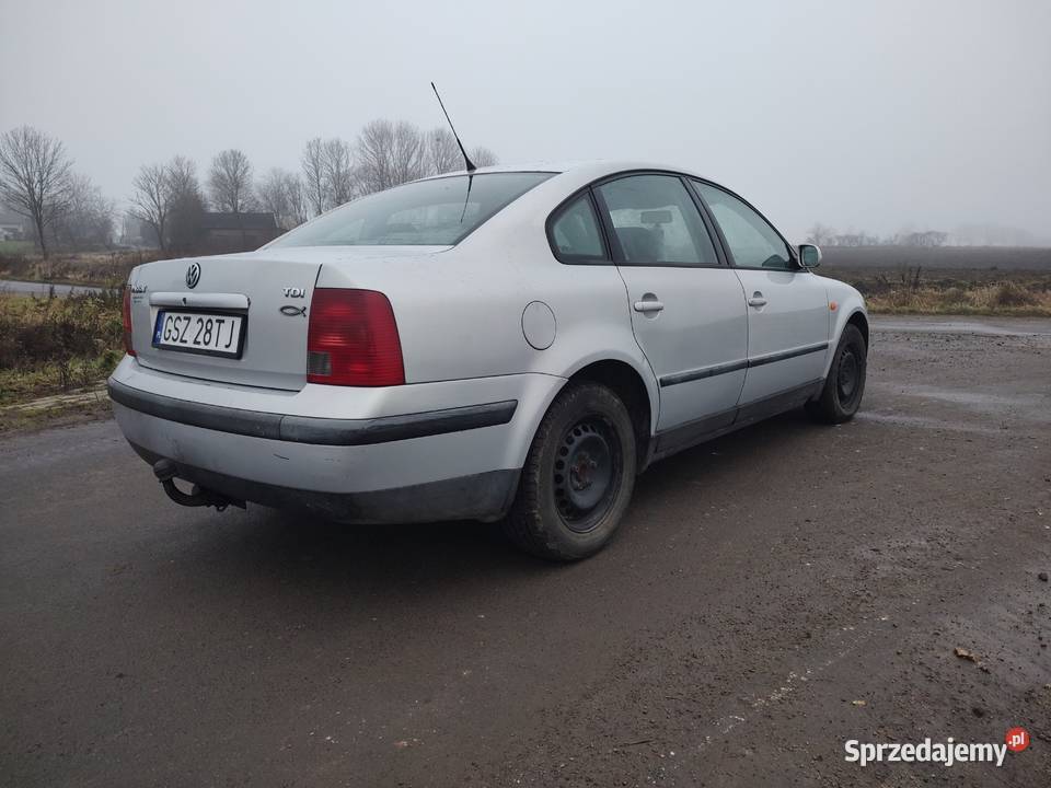Volkswagen Passat B5 Hak 19 TDI diesel Kretki Małe sprzedam