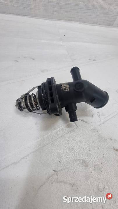 OPEL INSIGNIA B 20 CDTI OBUDOWA TERMOSTATU osobowe