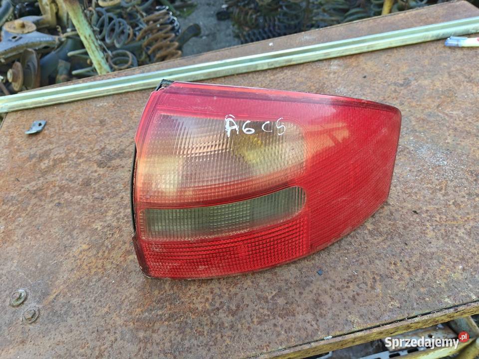 Lampa prawy tył A6 C5 Puławy