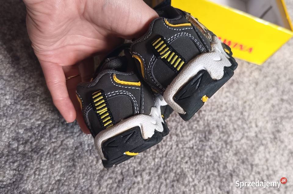 Nowe sneakersy chłopca 12 wkładka Lublin