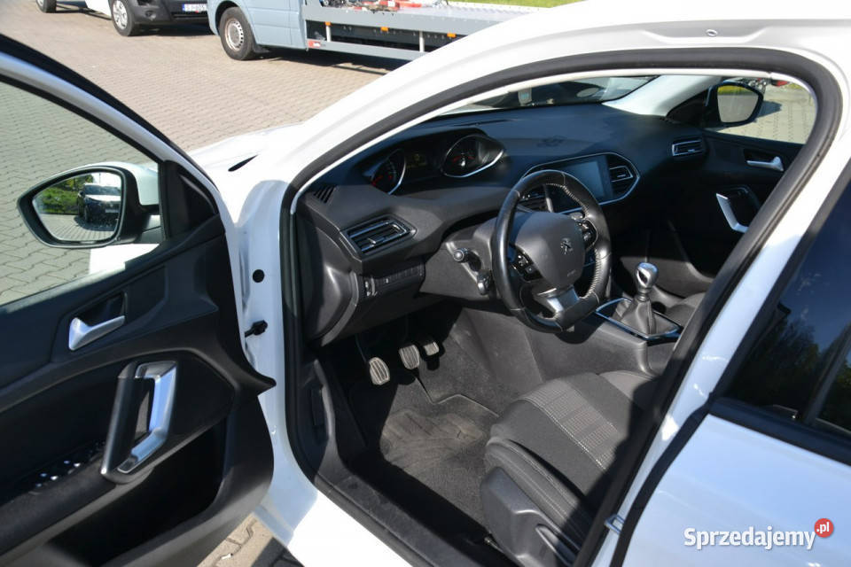 Peugeot 308 15 bluehdi 100 6biegów euro6 MODEL Kęty