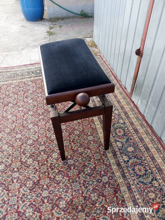Krzesło sprzedam Borówno sprzedam