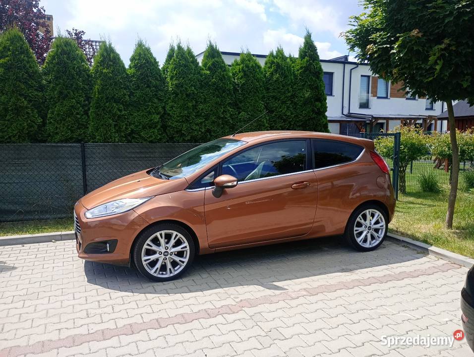 FORD FIESTA MK7 LIFT